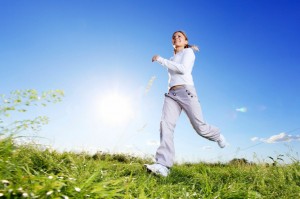 From the obvious to things you might not have thought about, exercise can not only help you live longer, but live better! Change your running technique to reduce knee pain.