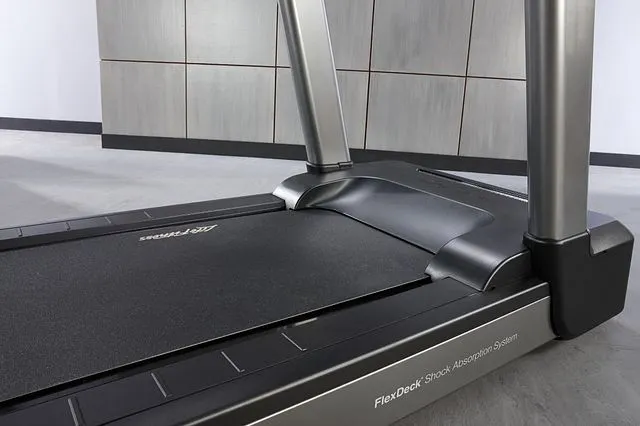 Life Fitness T5 Treadmill