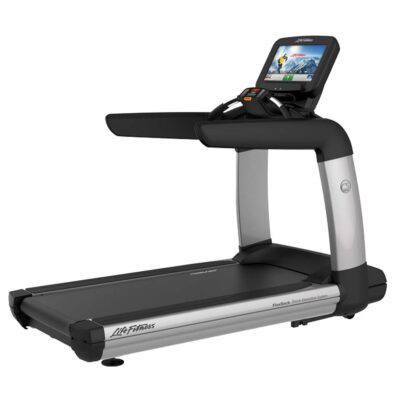 Life Fitness Platinum Club Series Treadmill With Discover SE3 HD Console